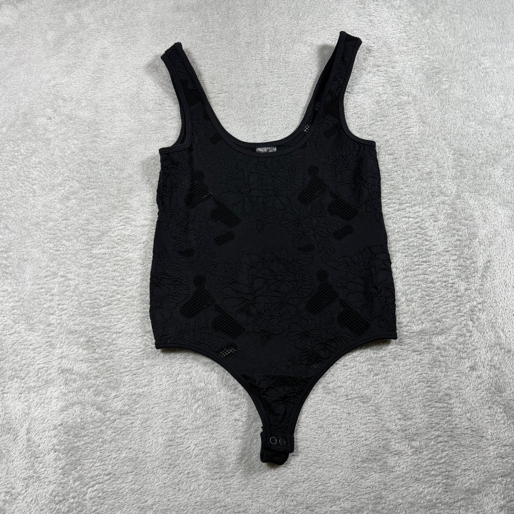 Express Bodysuit Women S/M Black Floral Lace Mesh Seamless Scoop Neck NWT